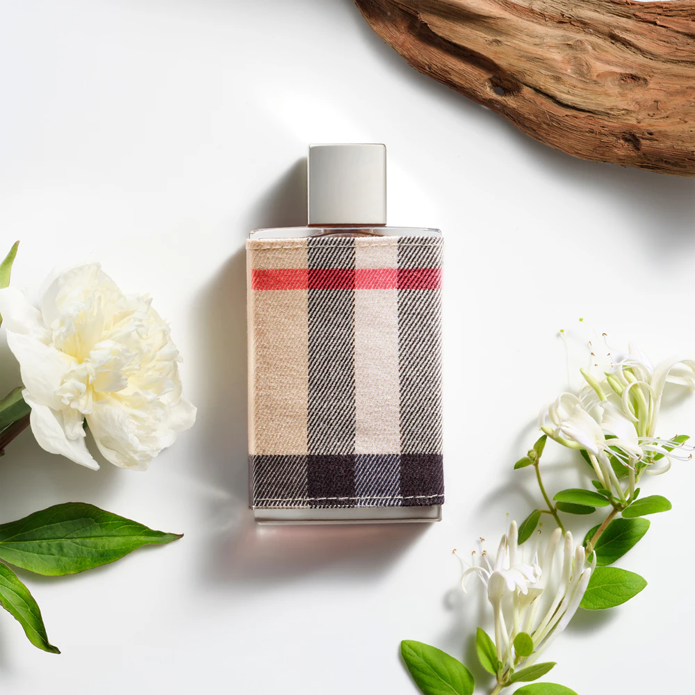 Burberry London For Women - Image 3